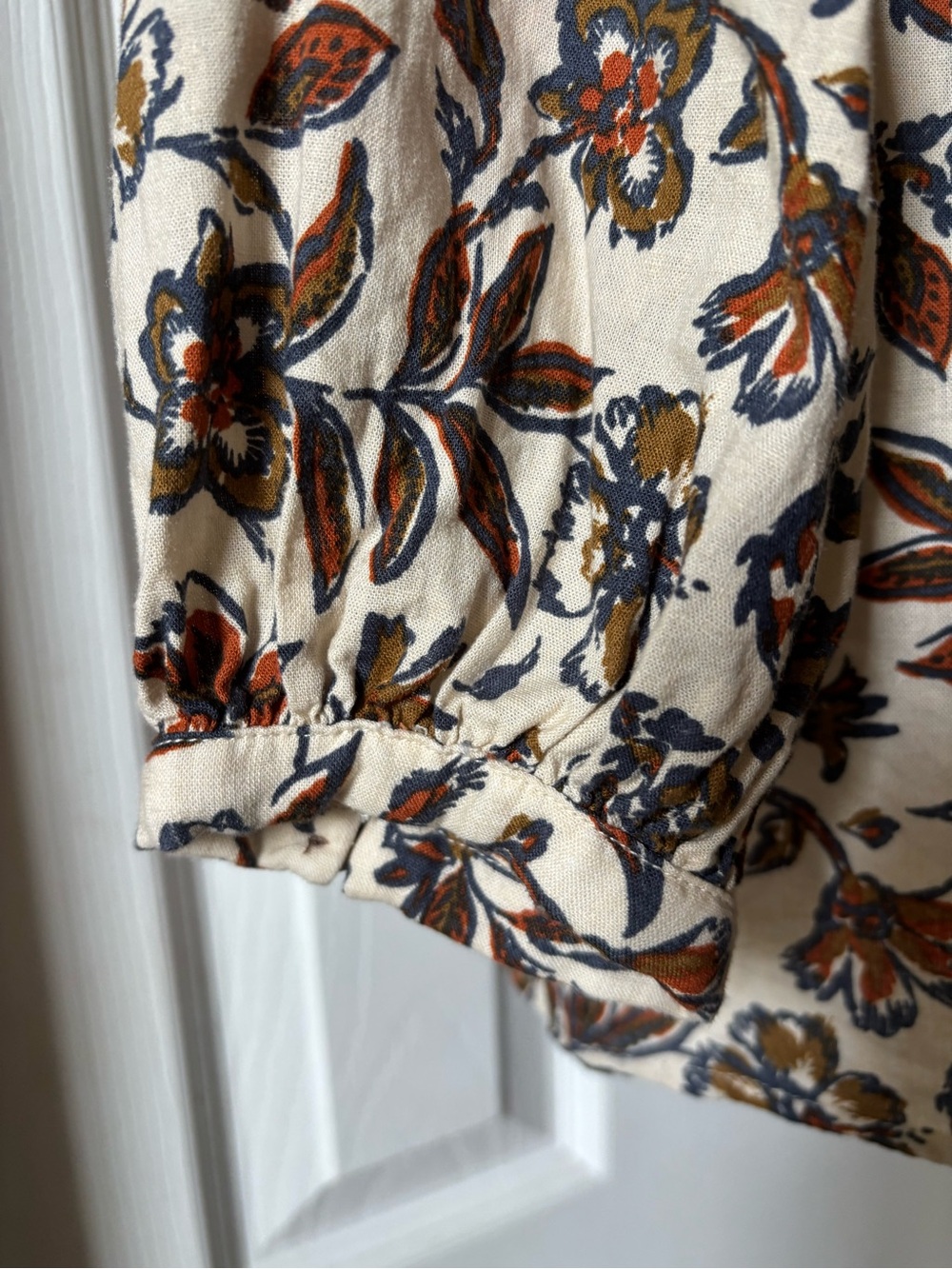 Faherty Ivory Floral V-Neck Blouse with Brown and Rust Accents - Picture 7 of 9